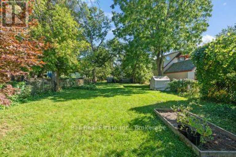547 ALBERT STREET, Peterborough (Town Ward 3), Ontario, K9J4N7