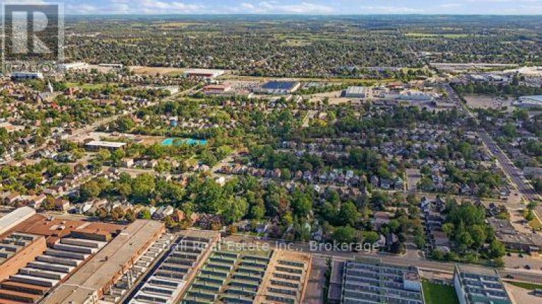 547 ALBERT STREET, Peterborough (Town Ward 3), Ontario, K9J4N7