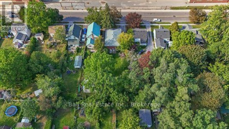 547 ALBERT STREET, Peterborough (Town Ward 3), Ontario, K9J4N7