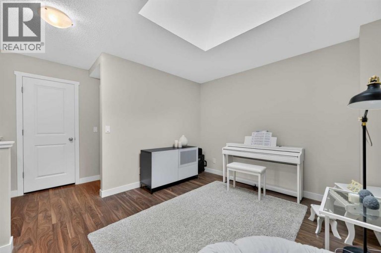 479 Nolan Hill Drive NW, Calgary, Alberta, T3R0S9
