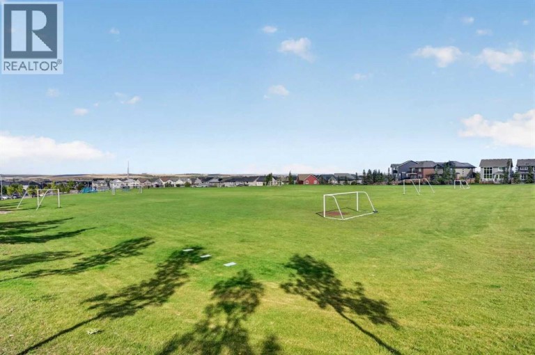 479 Nolan Hill Drive NW, Calgary, Alberta, T3R0S9