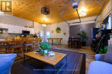 1050 OXTONGUE LAKE ROAD Algonquin Highlands (McClintock) Ontario photo 42