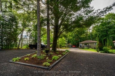 1050 OXTONGUE LAKE ROAD Algonquin Highlands (McClintock) Ontario photo 6