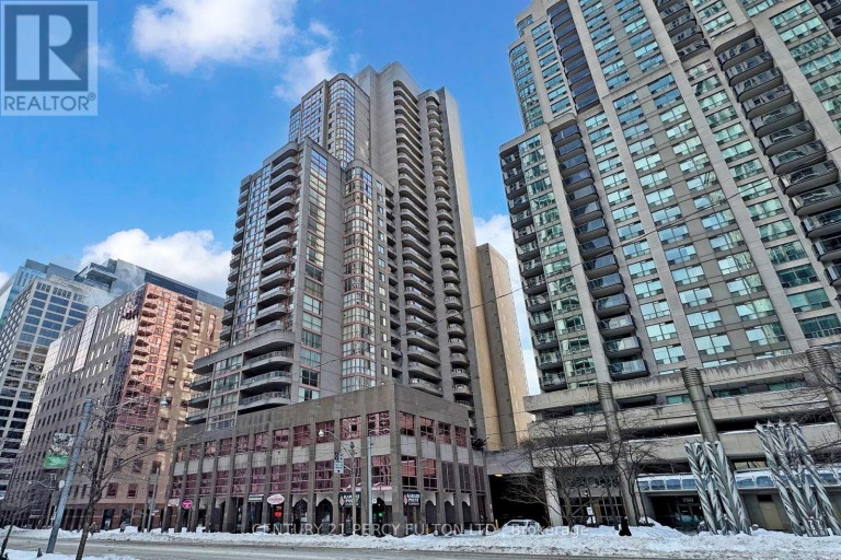 703 - 736 BAY STREET, Toronto (Bay Street Corridor), Ontario, M5G2M4