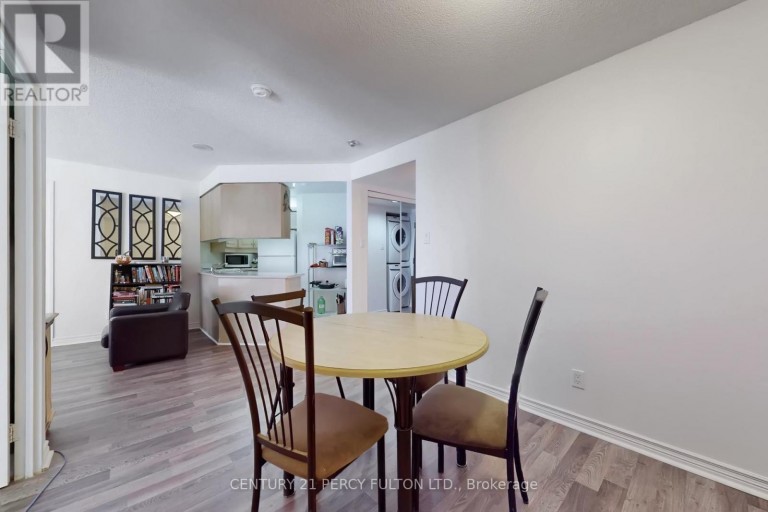 703 - 736 BAY STREET, Toronto (Bay Street Corridor), Ontario, M5G2M4
