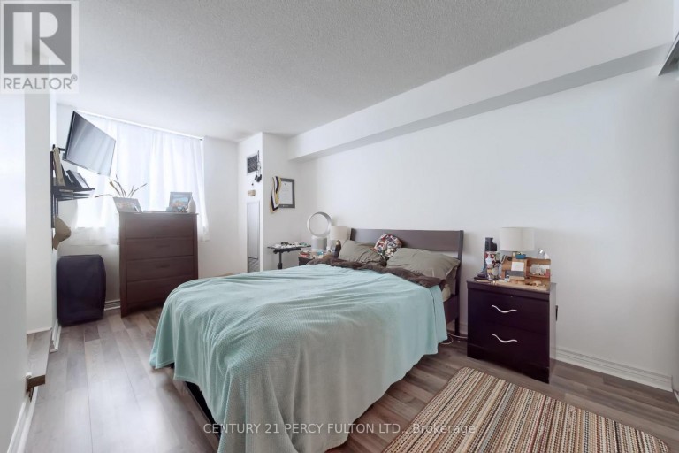 703 - 736 BAY STREET, Toronto (Bay Street Corridor), Ontario, M5G2M4
