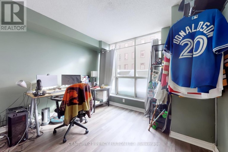 703 - 736 BAY STREET, Toronto (Bay Street Corridor), Ontario, M5G2M4