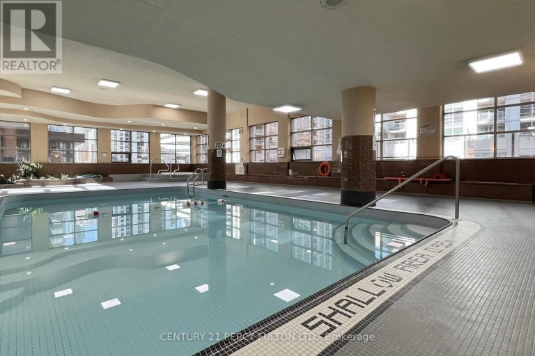 703 - 736 BAY STREET, Toronto (Bay Street Corridor), Ontario, M5G2M4