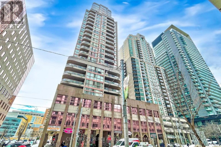 703 - 736 BAY STREET, Toronto (Bay Street Corridor), Ontario, M5G2M4