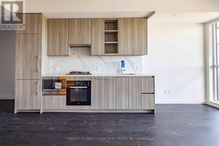 2008 - 68 ESTHER SHINER BOULEVARD, Toronto (Bayview Village), Ontario, M2K0J6