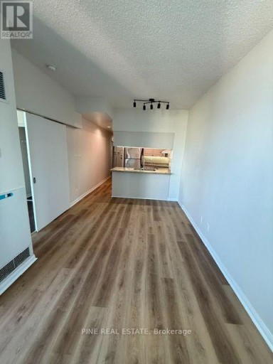 1119 - 230 QUEENS QUAY, Toronto (Waterfront Communities), Ontario, M5J2X1