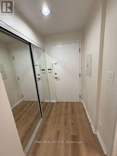 1119 - 230 QUEENS QUAY, Toronto (Waterfront Communities), Ontario, M5J2X1