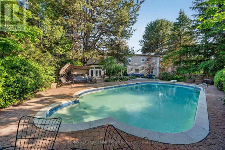 21 FIFESHIRE ROAD, Toronto (St. Andrew-Windfields), Ontario, M2L2G4