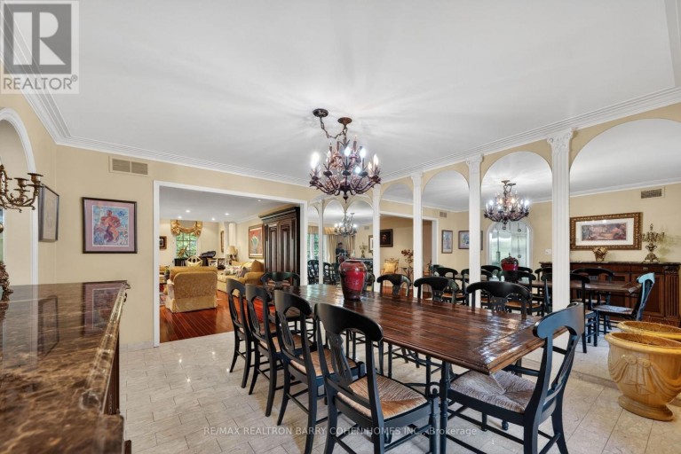 21 FIFESHIRE ROAD, Toronto (St. Andrew-Windfields), Ontario, M2L2G4