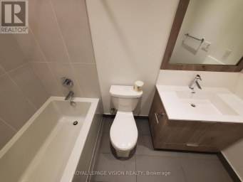 555 - 25 ADRA GRADO WAY Toronto (Bayview Village) Ontario photo 11