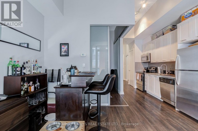 615 - 20 BRUYERES MEWS, Toronto (Niagara), Ontario, M5V0G8