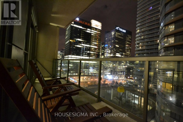 1507 - 19 GRAND TRUNK CRESCENT, Toronto (Waterfront Communities), Ontario, M5J3A4