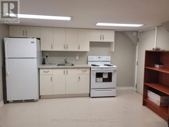 BSMT 2 - 82 BRUCEWOOD CRESCENT Toronto (Englemount-Lawrence) Ontario photo 3