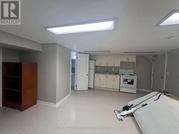 BSMT 2 - 82 BRUCEWOOD CRESCENT, Toronto (Englemount-Lawrence), Ontario, M6A2G8