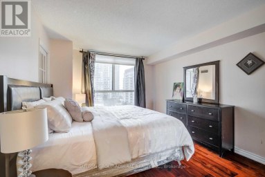 807 - 5460 YONGE STREET Toronto (Willowdale West) Ontario photo 11