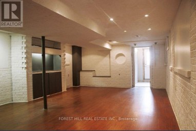 LOWER - 80 NORTHCOTE AVENUE Toronto (Little Portugal) Ontario photo 3