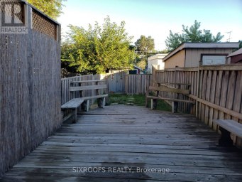 29 DUNKIRK ROAD Toronto (Danforth Village-East York) Ontario photo 12
