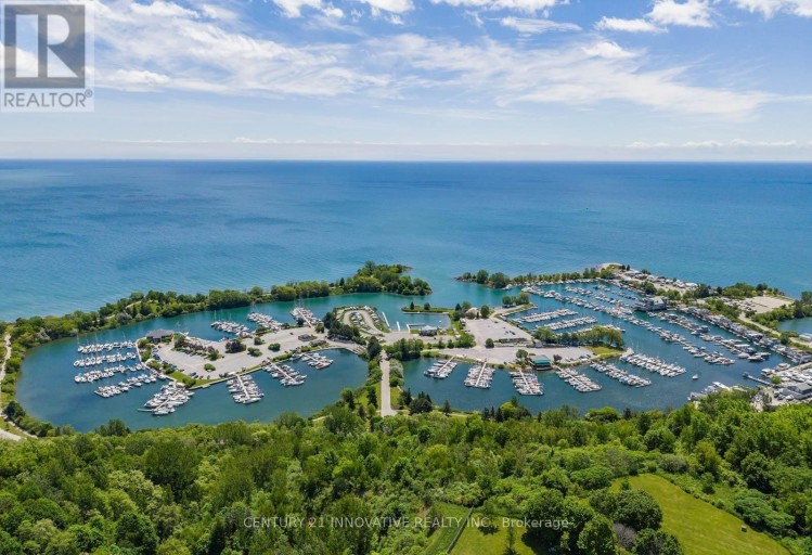 18 LARWOOD BOULEVARD, Toronto (Cliffcrest), Ontario, M1M2M5
