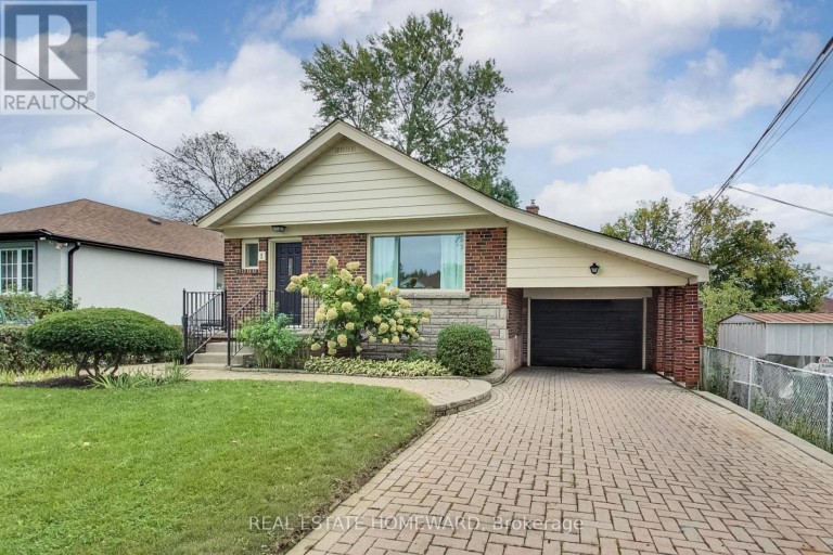 1 BASSETT AVENUE, Toronto (Clairlea-Birchmount), Ontario, M1L2A2
