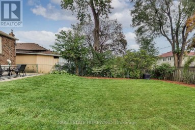1 BASSETT AVENUE Toronto (Clairlea-Birchmount) Ontario photo 32