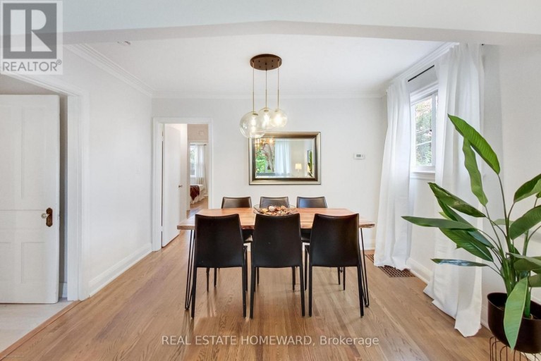 1 BASSETT AVENUE, Toronto (Clairlea-Birchmount), Ontario, M1L2A2