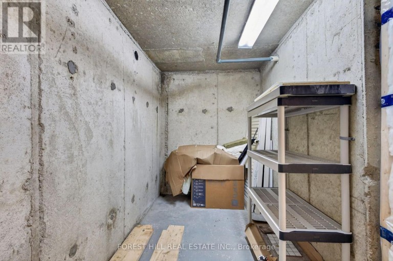 BASEMENT - 22 ROCKWOOD CRESCENT, Vaughan (Beverley Glen), Ontario, L4J7T2