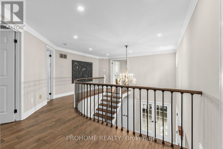 43 ROSEMEAD CLOSE, Markham (Unionville), Ontario, L3R3Z4