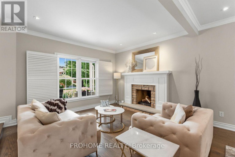 43 ROSEMEAD CLOSE, Markham (Unionville), Ontario, L3R3Z4