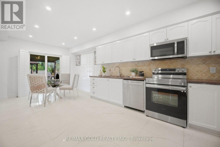 159 MONTE CARLO DRIVE, Vaughan (Sonoma Heights), Ontario, L4H1R6