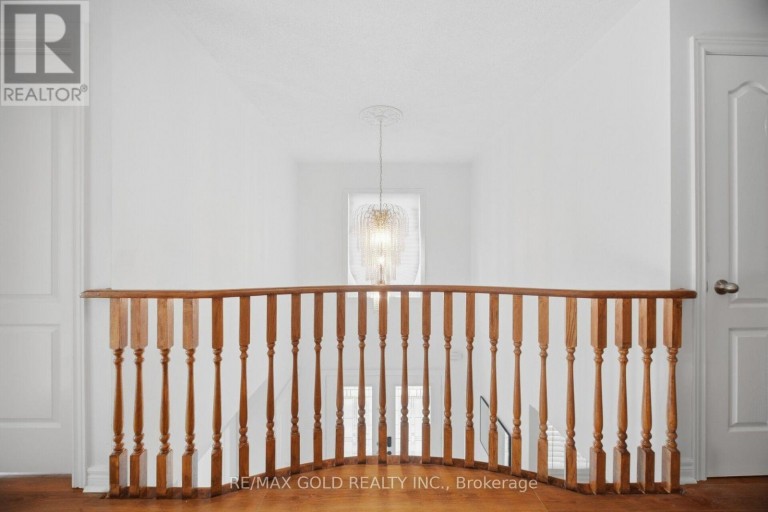 159 MONTE CARLO DRIVE, Vaughan (Sonoma Heights), Ontario, L4H1R6