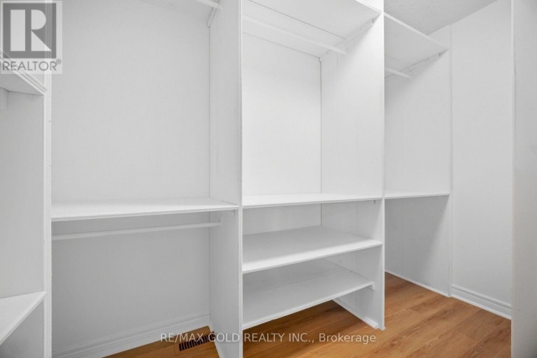 159 MONTE CARLO DRIVE, Vaughan (Sonoma Heights), Ontario, L4H1R6