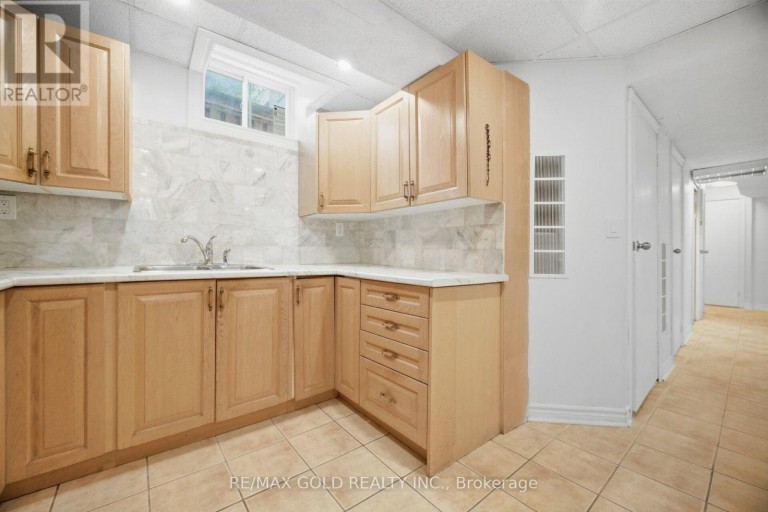 159 MONTE CARLO DRIVE, Vaughan (Sonoma Heights), Ontario, L4H1R6