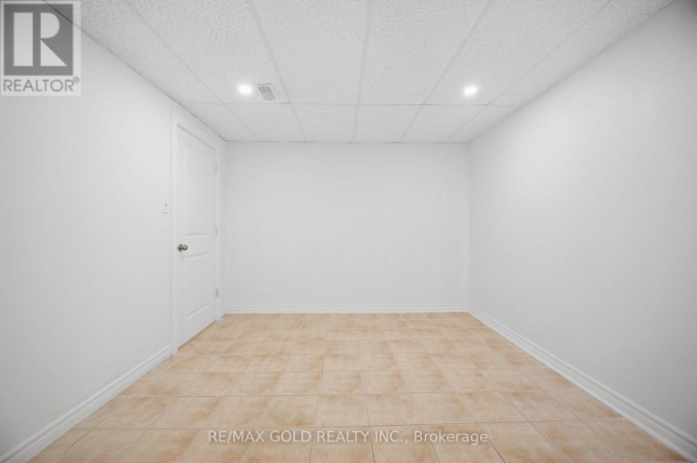 159 MONTE CARLO DRIVE, Vaughan (Sonoma Heights), Ontario, L4H1R6