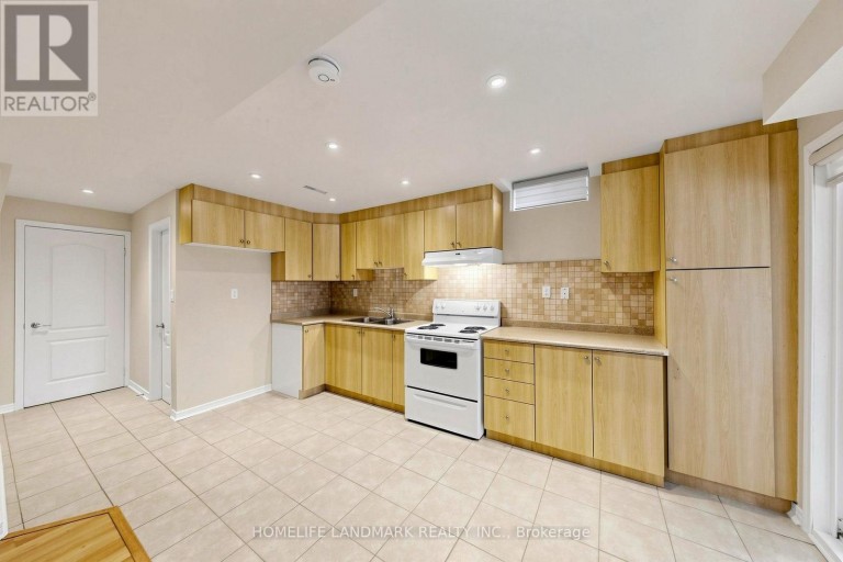 17 SHELL COURT, Richmond Hill (Rouge Woods), Ontario, L4S0B1