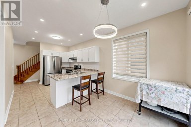 17 SHELL COURT Richmond Hill (Rouge Woods) Ontario photo 8