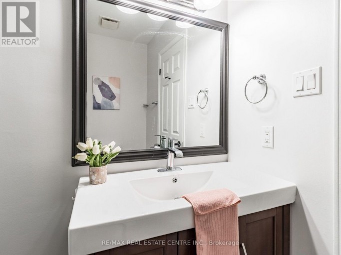 28 TESKEY COURT, Collingwood, Ontario, L9Y4R9