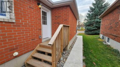 LOWER - 300 CUNDLES ROAD W Barrie (Northwest) Ontario photo 16