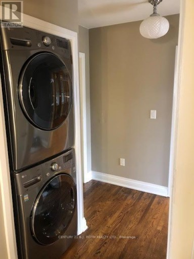 133 COOK STREET, Barrie (Codrington), Ontario, L4M4G8