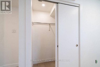 LOWER - 29 GOODWOOD AVENUE Toronto (Corso Italia-Davenport) Ontario photo 11