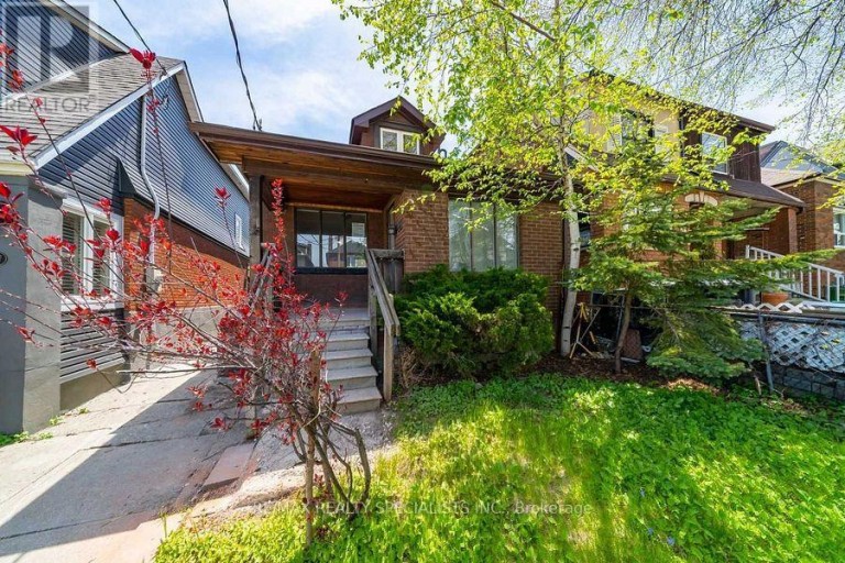 LOWER - 29 GOODWOOD AVENUE, Toronto (Corso Italia-Davenport), Ontario, M6E1J1