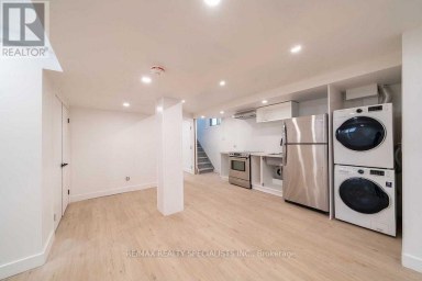 LOWER - 29 GOODWOOD AVENUE Toronto (Corso Italia-Davenport) Ontario photo 2