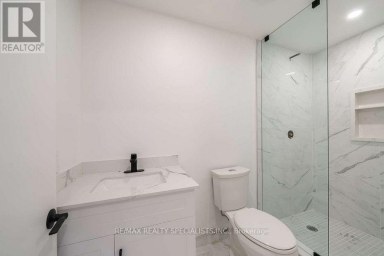 LOWER - 29 GOODWOOD AVENUE Toronto (Corso Italia-Davenport) Ontario photo 6