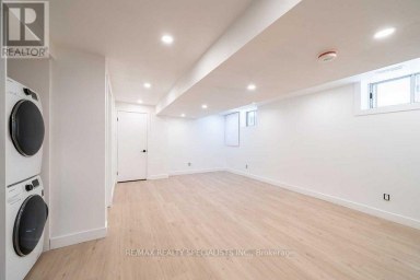 LOWER - 29 GOODWOOD AVENUE Toronto (Corso Italia-Davenport) Ontario photo 7