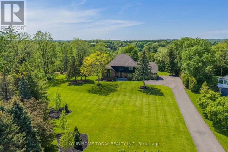 27 CHANTELAY CRESCENT, Halton Hills (Georgetown), Ontario, L7G4S5