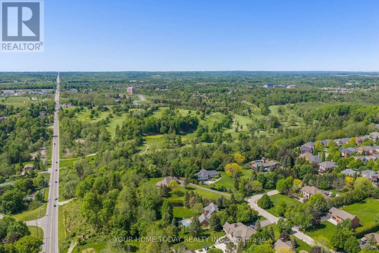27 CHANTELAY CRESCENT, Halton Hills (Georgetown), Ontario, L7G4S5